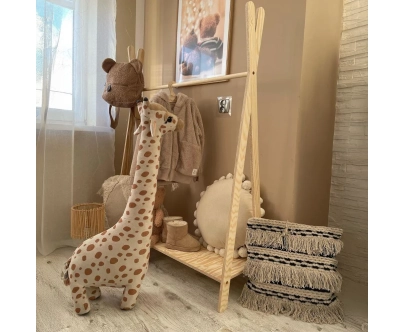 Wieszak na ubrania dla dzieci z półką na buty TIPI Montessori  Drewniany