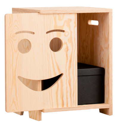 Drewniana szafka nocna z sklejki sosnowej w kolorze naturalnym z drzwiami w kształcie uśmiechniętej buzi