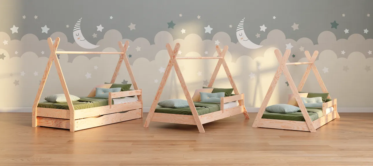 Drewniane łóżka w stylu TIPI w trzech rodzajach wykonane ze sklejki sosnowej w kolorze naturalnego drewna